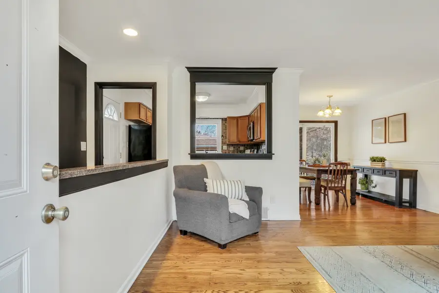 358 Rye Road, Mundelein, IL 60060 - Image #3