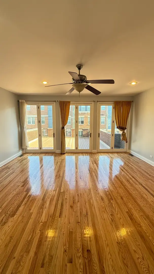 3236 S Stewart Avenue, Chicago, IL 60616 - Image #2