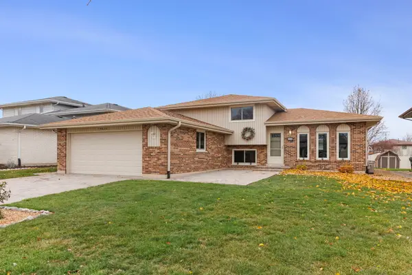 15636 Lockwood Avenue, Oak Forest, IL 60452