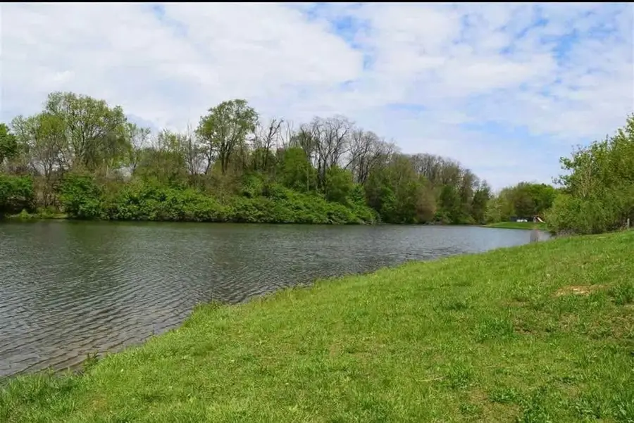 1929 N Lake Drive, Pekin, IL 61554 - Image #3