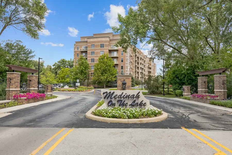 Address Withheld By Seller, Bloomingdale, IL 60108 - Image #2