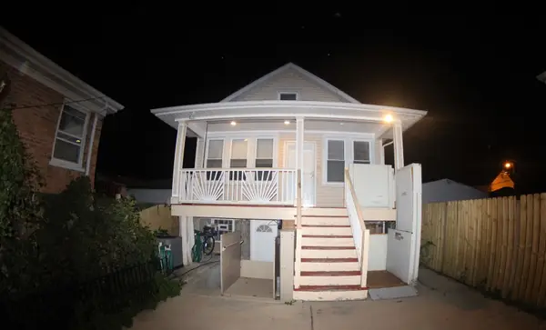 2435 N Rutherford Avenue, Chicago, IL 60707