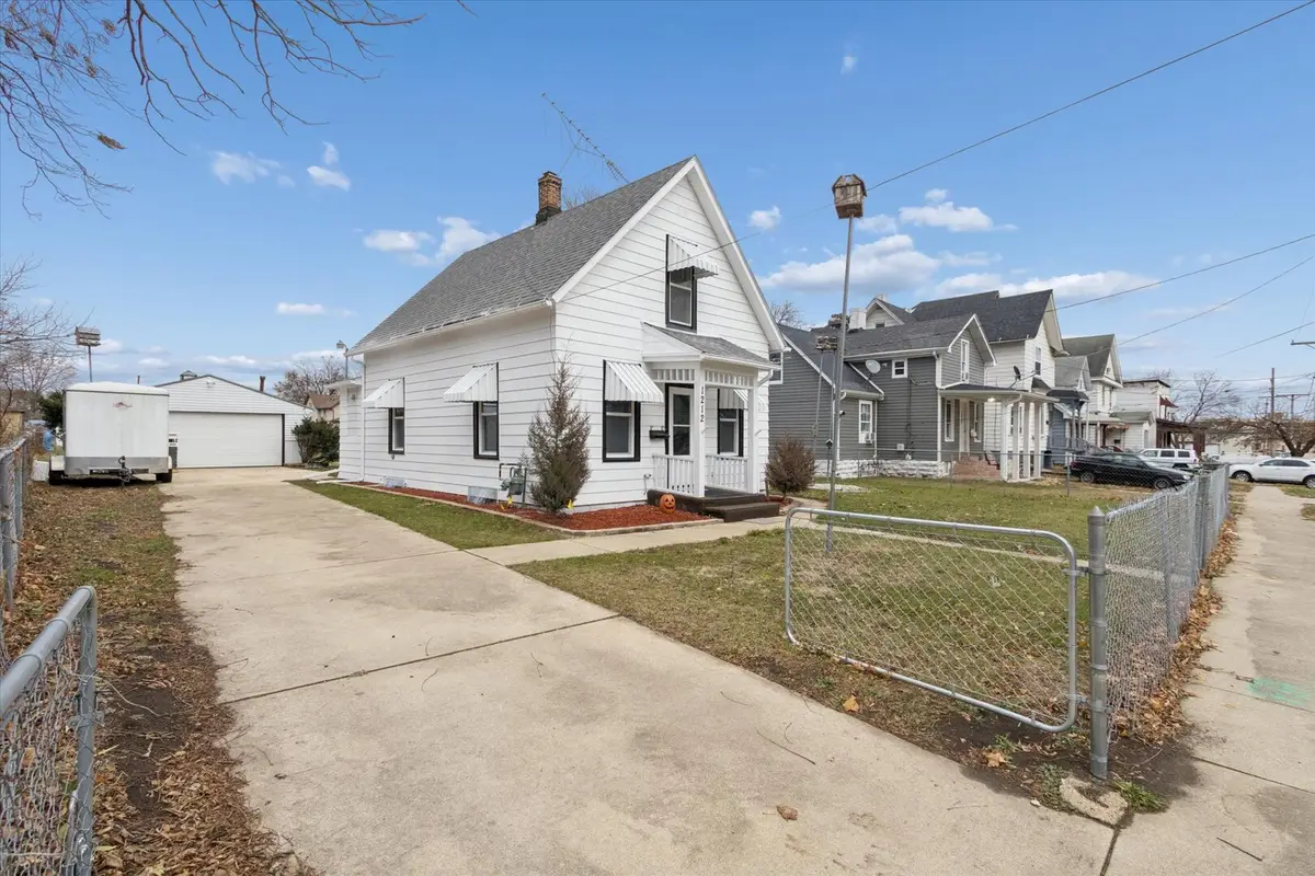 1212 10th Avenue, Rockford, IL 61104 - Image #1