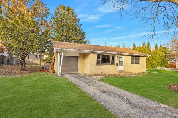 200 W Summit Street, Normal, IL 61761