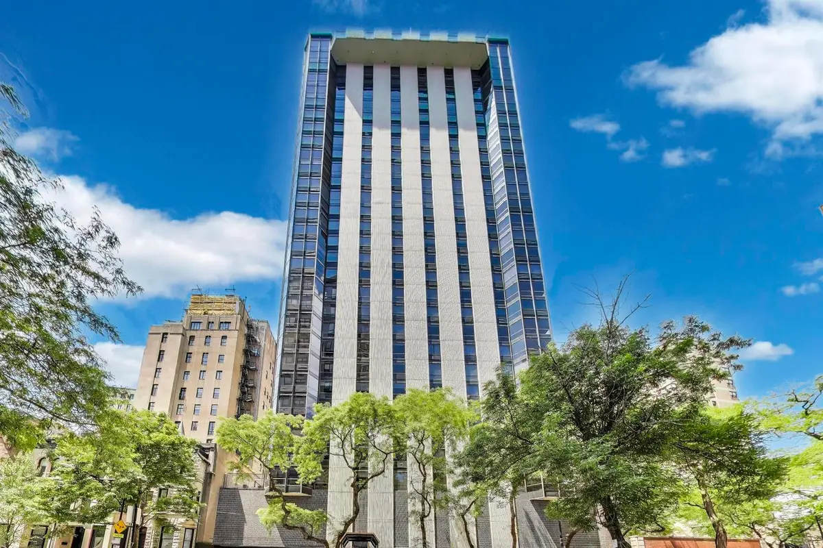 1310 N Ritchie Court #5c, Chicago, IL 60610 - Image #1