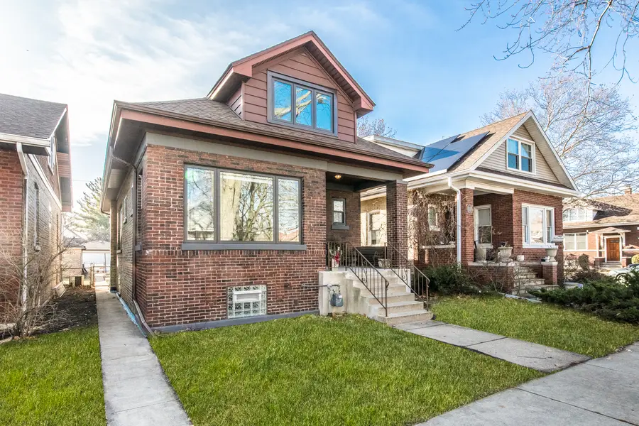 6055 W Dakin Street, Chicago, IL 60634 - Image #2