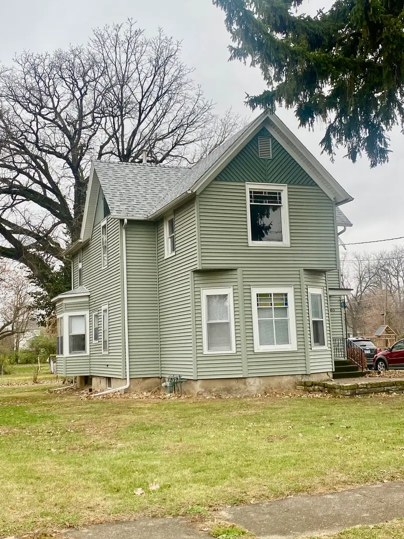 365 4th Avenue S, Saint Anne, IL 60964 - Image #2