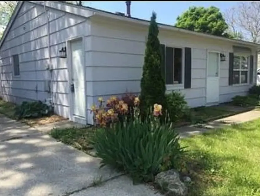 2203 W Kirby Avenue, Champaign, IL 61821 - Image #2