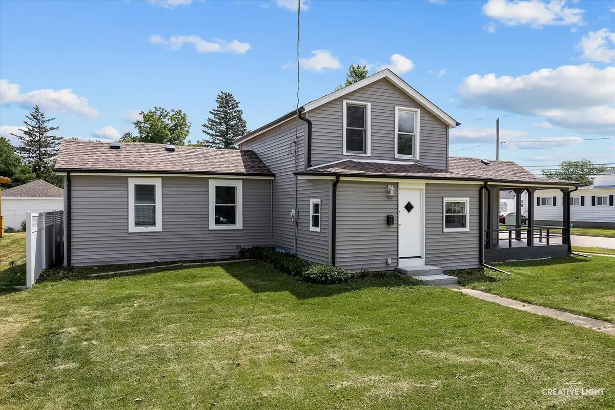 302 N Center Street, Plano, IL 60545 - Image #1