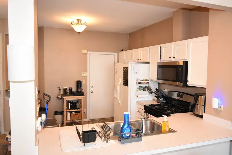 5552 Elizabeth Place, Rolling Meadows, IL 60008 - Image #3