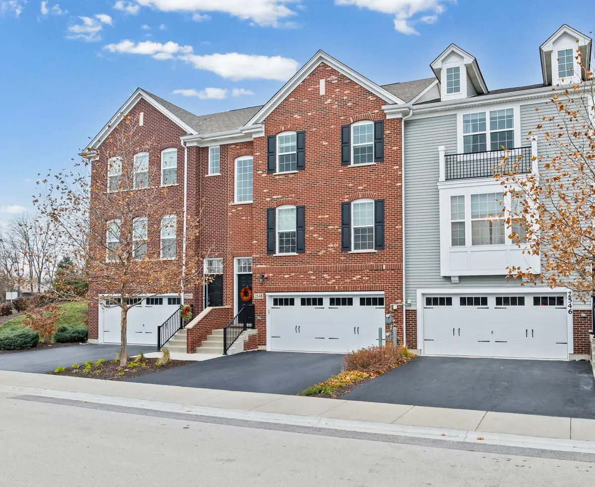 2548 Huntleigh Lane, Woodridge, IL 60517 - Image #1