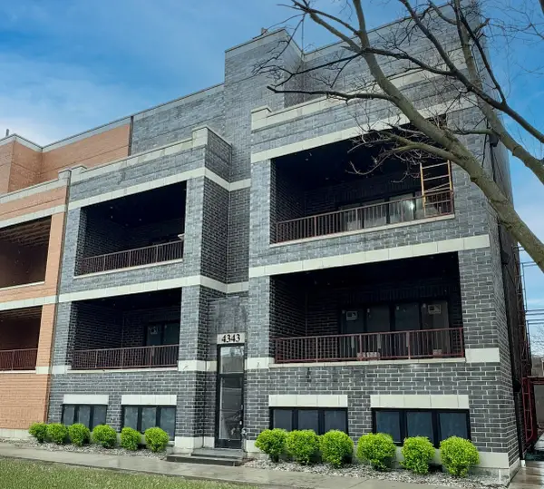 4353 N Richmond Avenue #1N, Chicago, IL 60618