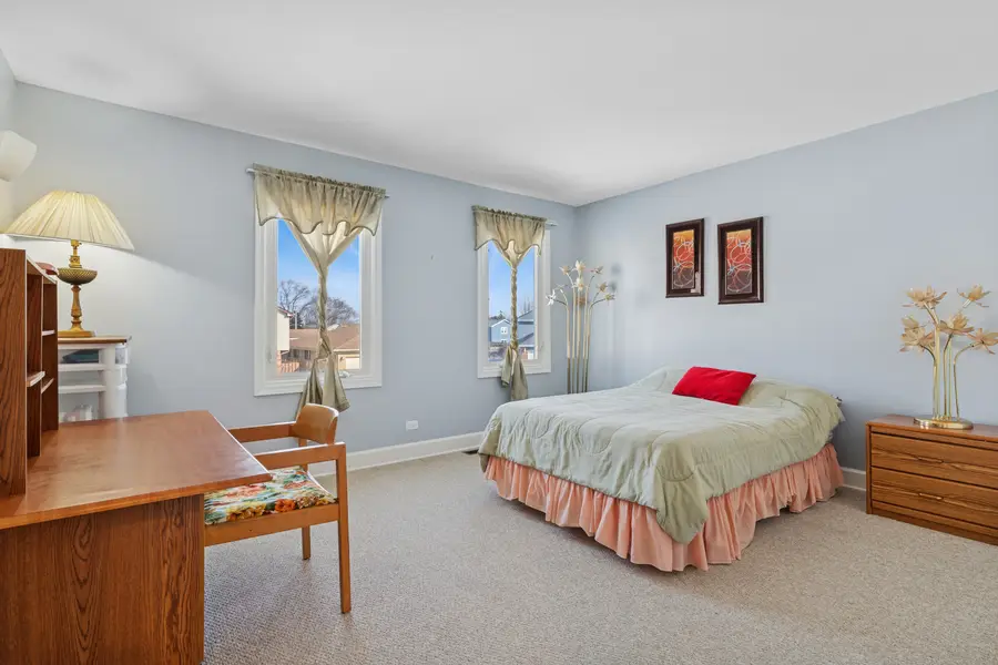 1458 Kingston Court, Des Plaines, IL 60018 - #2