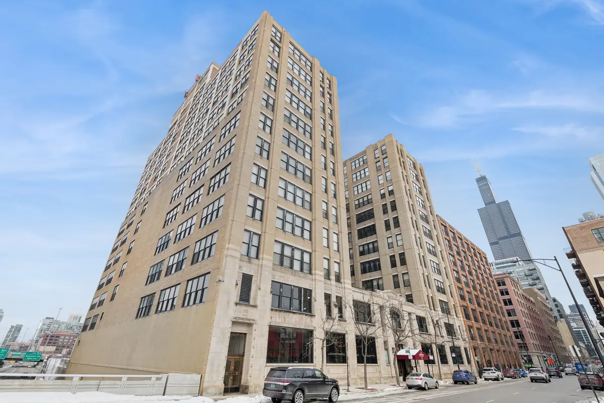 728 W Jackson Boulevard #107, Chicago, IL 60661 - Image #1