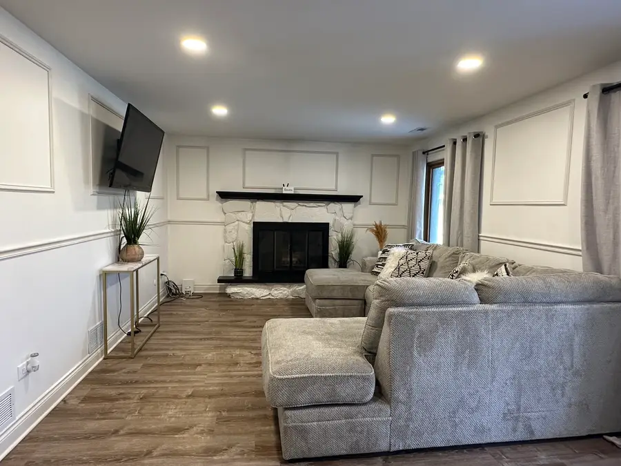 2807 Glenwood Lansing Road #212, Lynwood, IL 60411 - Image #2