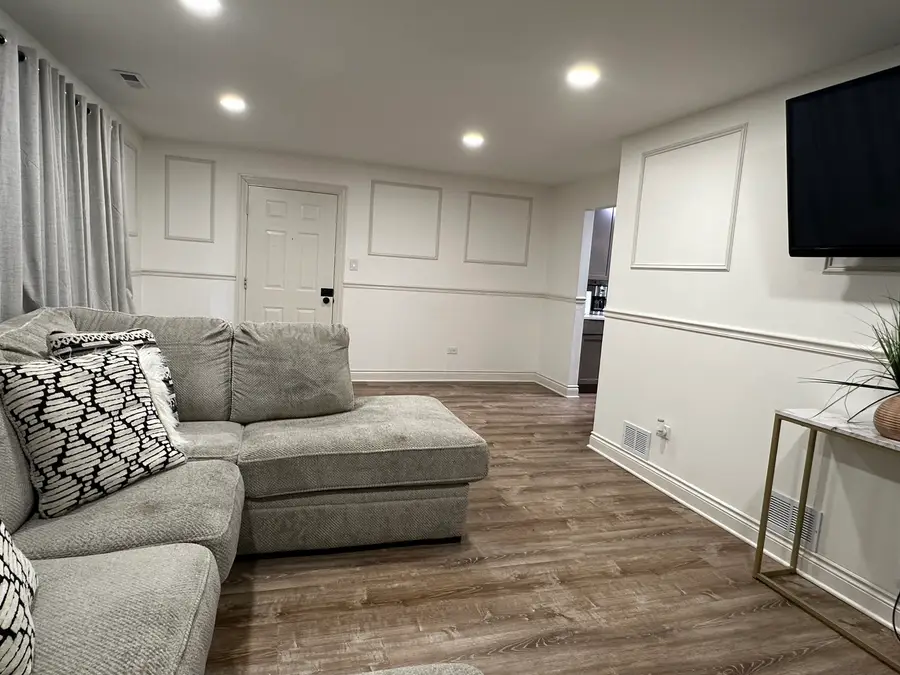 2807 Glenwood Lansing Road #212, Lynwood, IL 60411 - Image #3