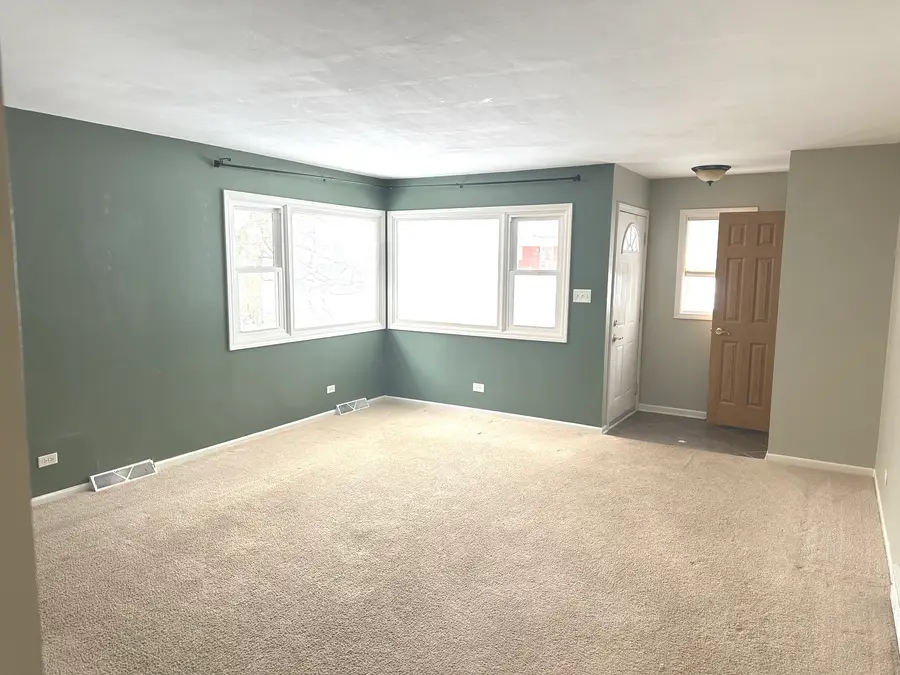 1388 Gardina Vista, Crystal Lake, IL 60014 - Image #2