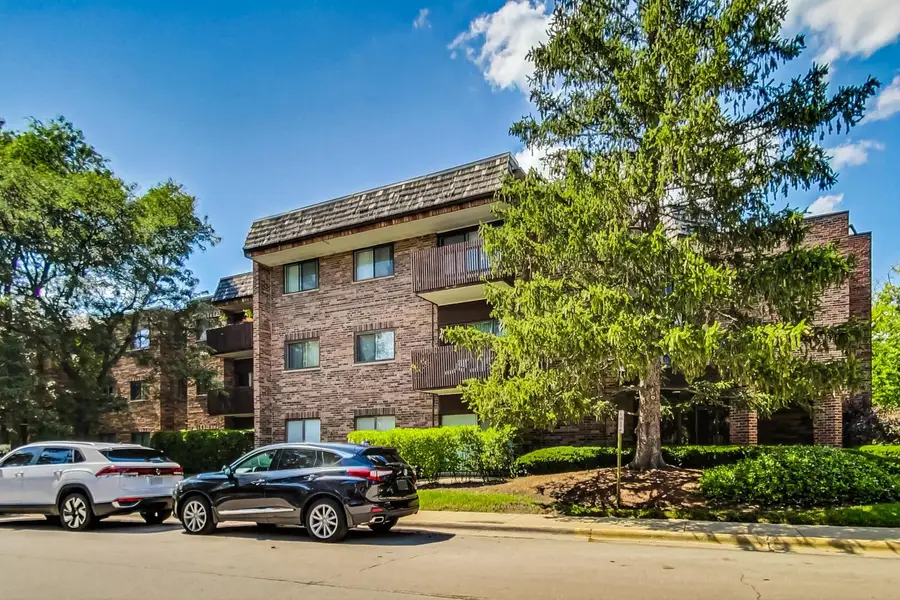 3110 Pheasant Creek Drive #104, Northbrook, IL 60062 - #3