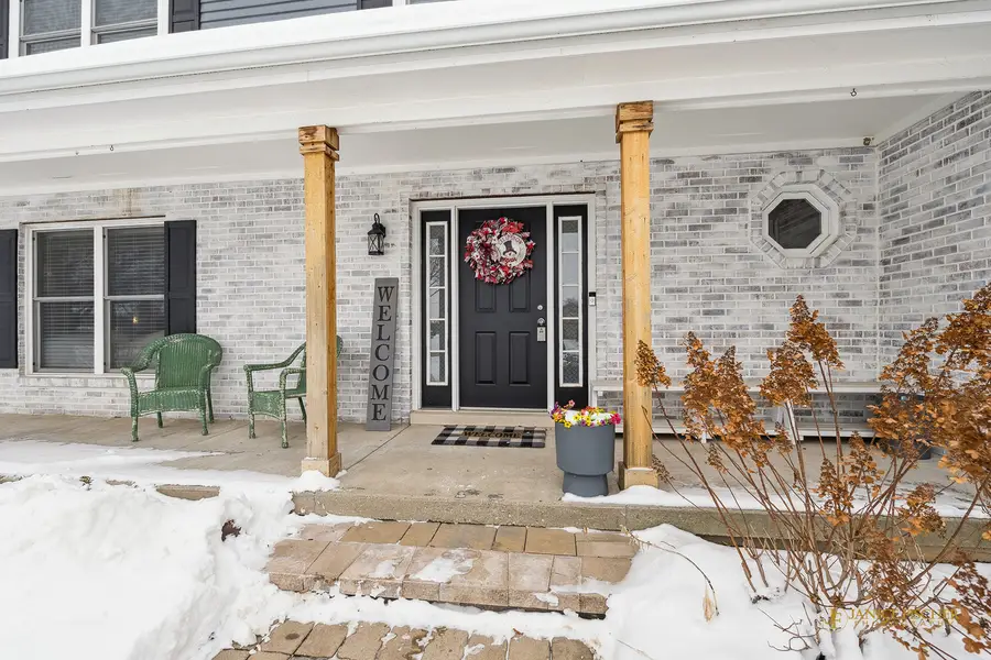 193 White Feather Lane, Gilberts, IL 60136 - Image #2