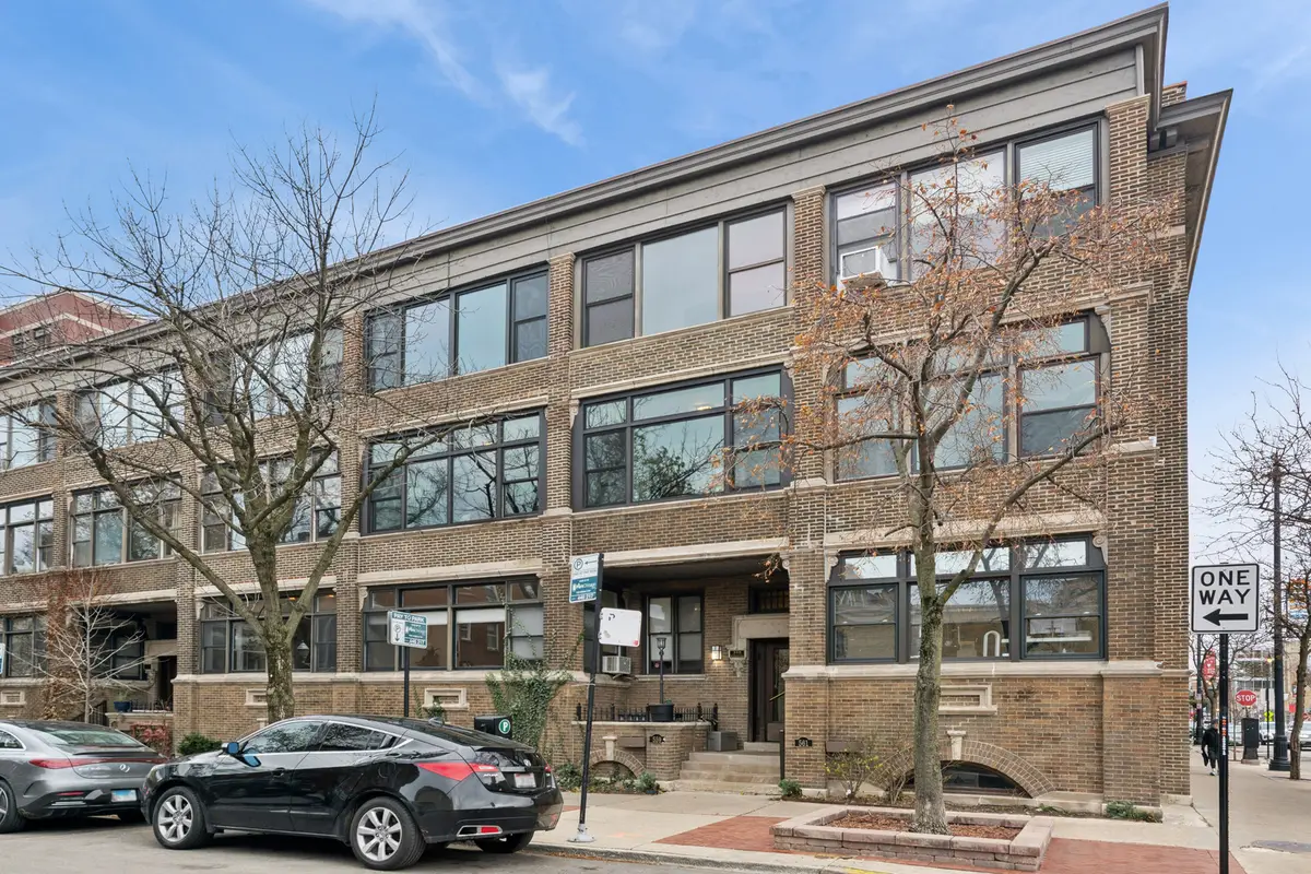 559 W Aldine Avenue #2, Chicago, IL 60657 - Image #1