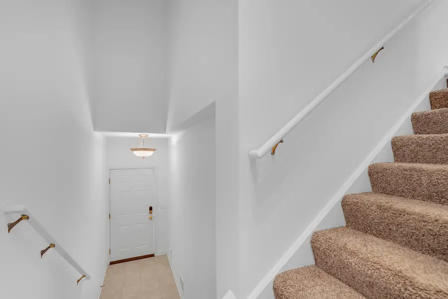 783 N Regis Court, Palatine, IL 60067 - Image #2