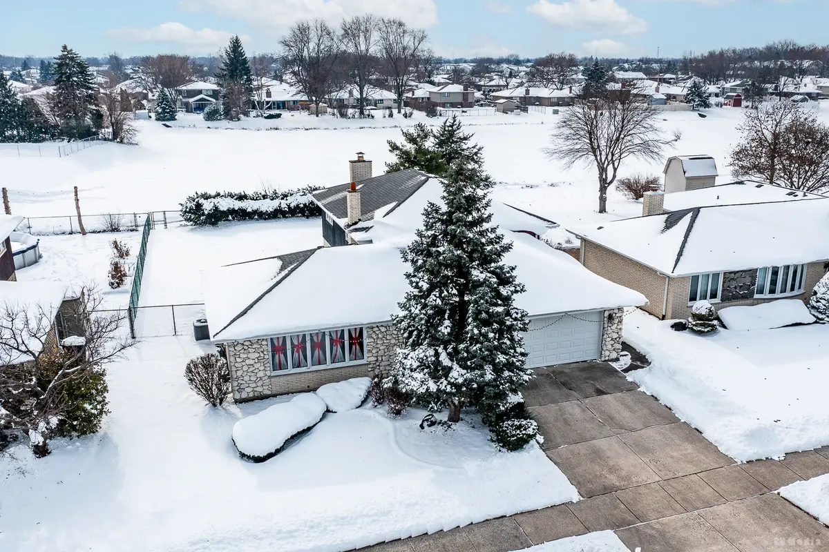 7631 Chestnut Drive, Orland Park, IL 60462 - #1