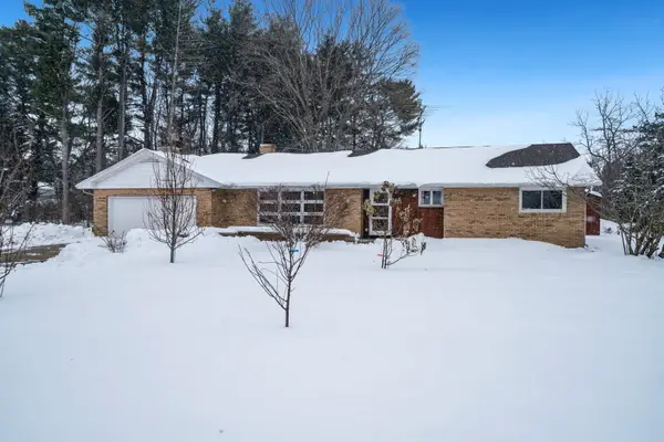 1849 N Weller Drive, Mount Morris, IL 61054