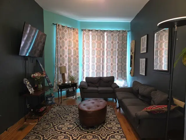 Address Withheld By Seller, Chicago, IL 60653 - Image #2