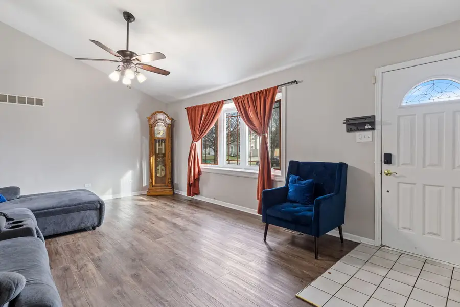 3007 Art Schultz Drive, Plainfield, IL 60586 - Image #2