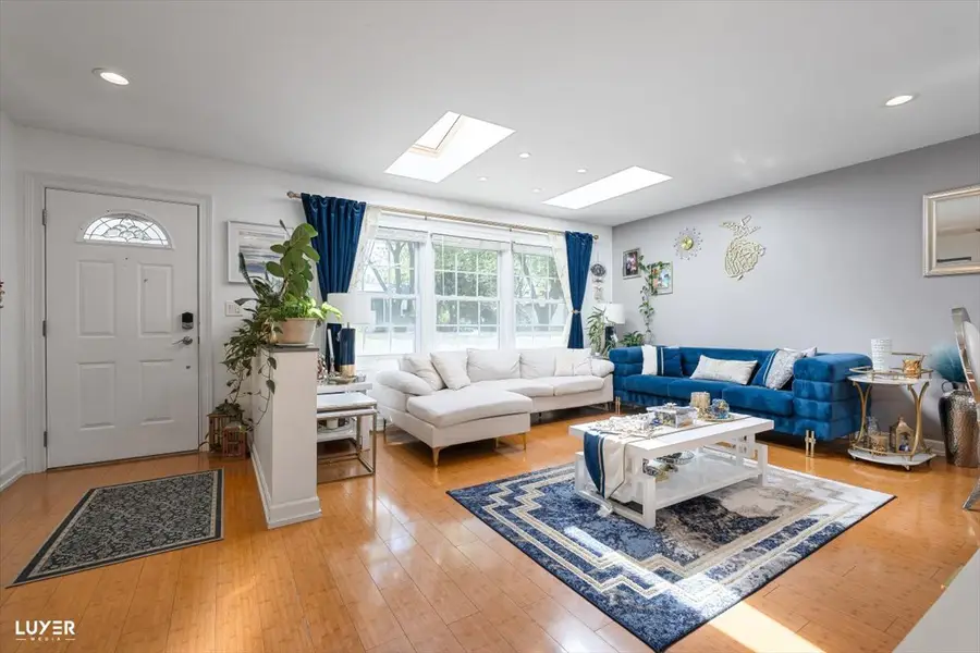 6908 Orchard Lane, Hanover Park, IL 60133 - Image #3