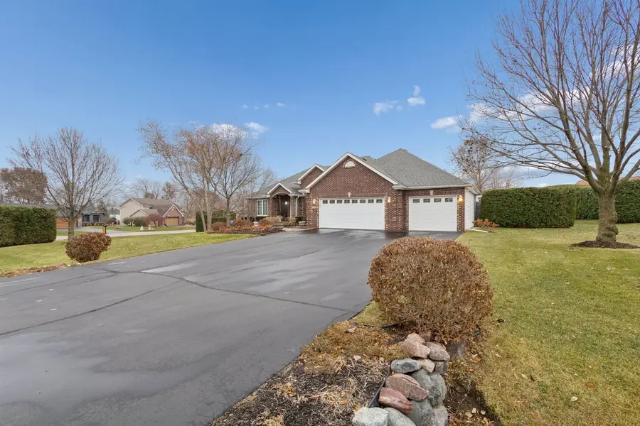 638 Merrion Road, Roscoe, IL 61073 - Image #2