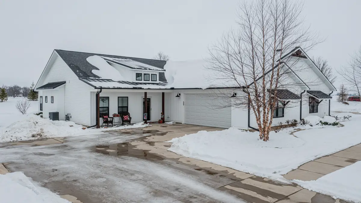 825 E Thompson Street, Princeton, IL 61356 - Image #1