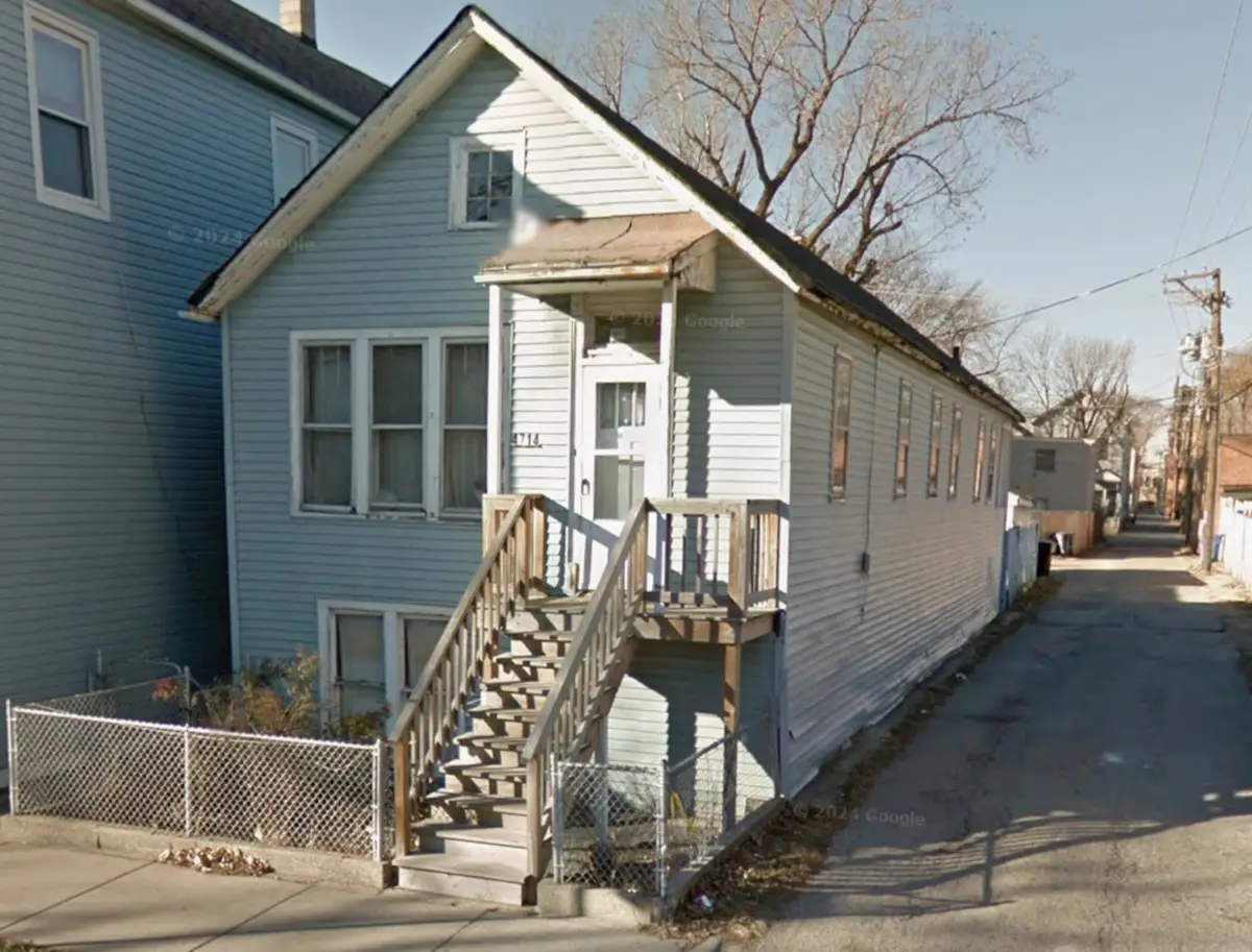 4714 S Loomis Boulevard, Chicago, IL 60609 - Image #1