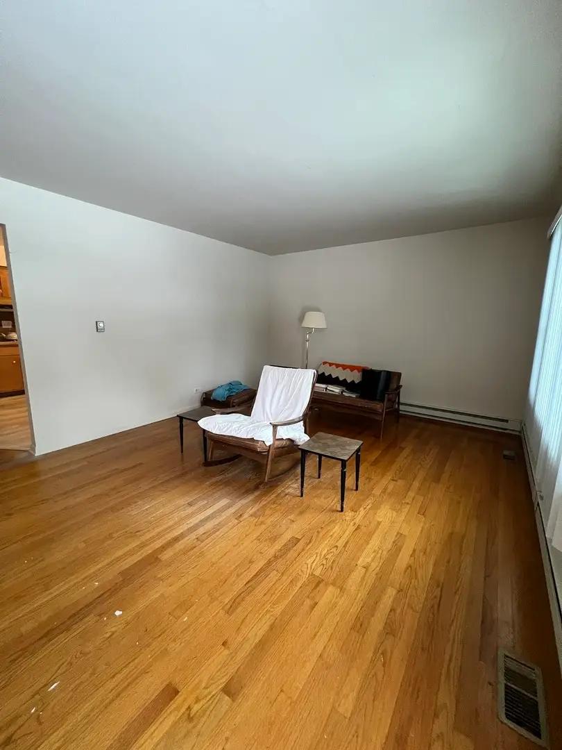 390 Oak Avenue, Wood Dale, IL 60191 - Image #2