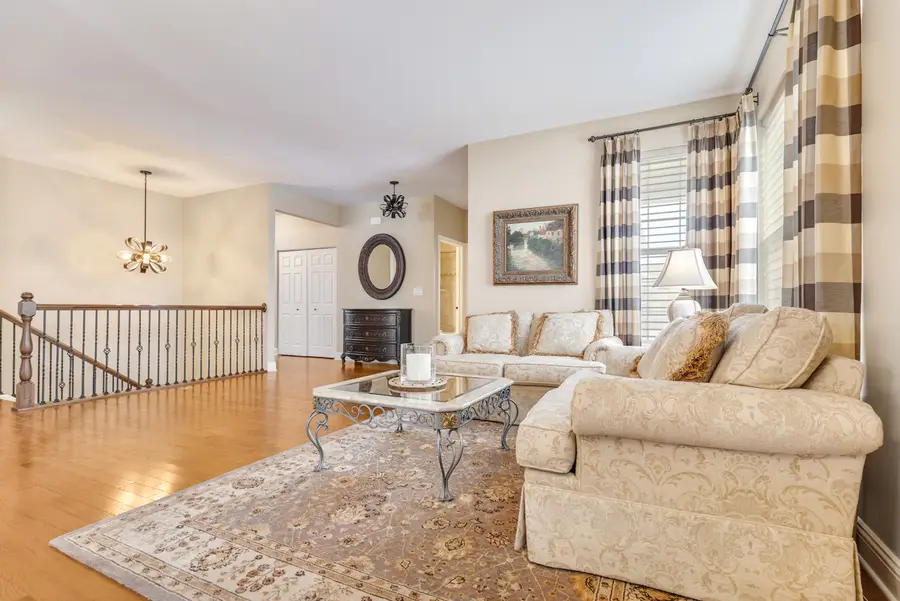 Address Withheld By Seller, Pingree Grove, IL 60140 - Image #2