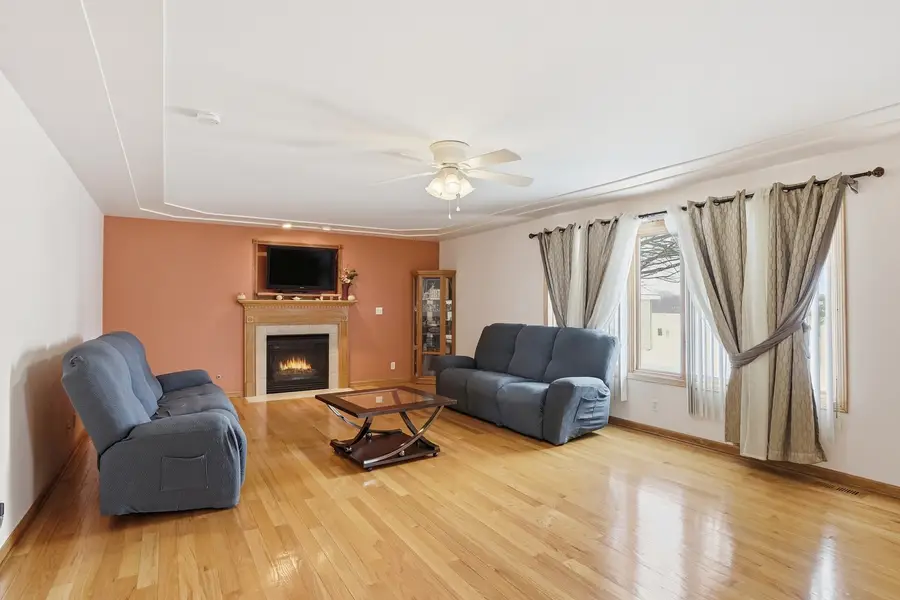 1347 Rainbow Circle, Manteno, IL 60950 - Image #3