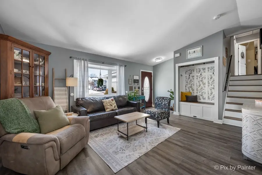 320 Homestead Drive, Bolingbrook, IL 60440 - Image #2