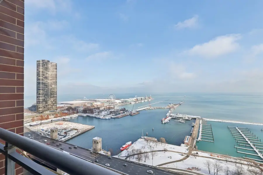 450 E Waterside Drive #2103, Chicago, IL 60601 - Image #2