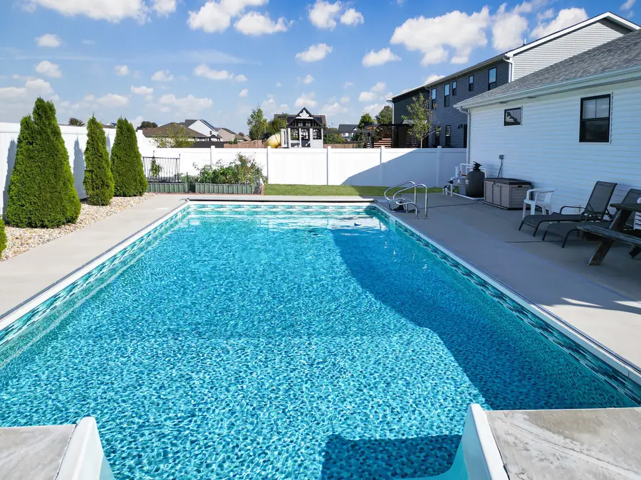 2172 Granby Lane, Normal, IL 61761 - #2