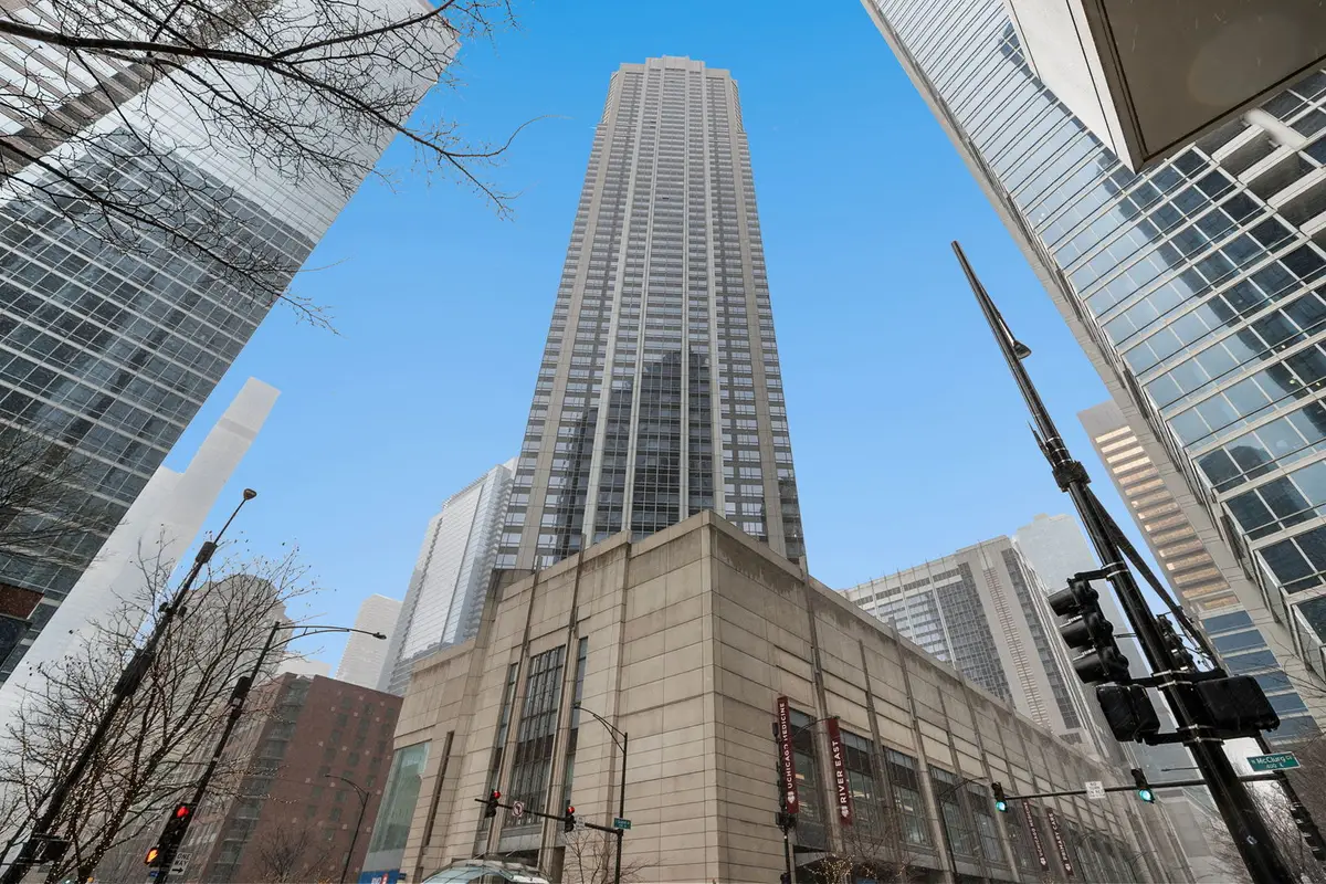 512 N Mcclurg Court #1705, Chicago, IL 60611 - Image #1