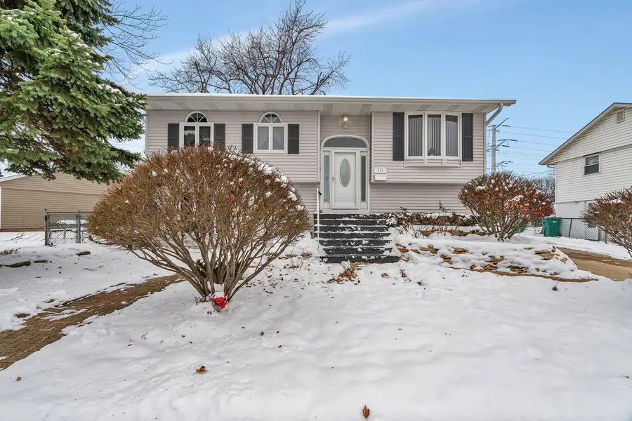 334 Hemlock Avenue, Romeoville, IL 60446 - Image #2