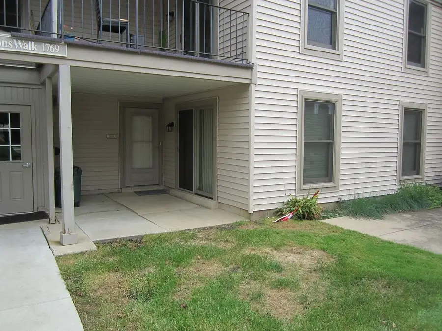 Address Withheld By Seller, Hoffman Estates, IL 60169 - Image #2