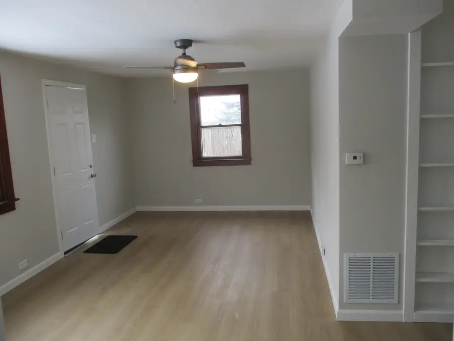 918 W Vine Street, Champaign, IL 61821 - Image #3