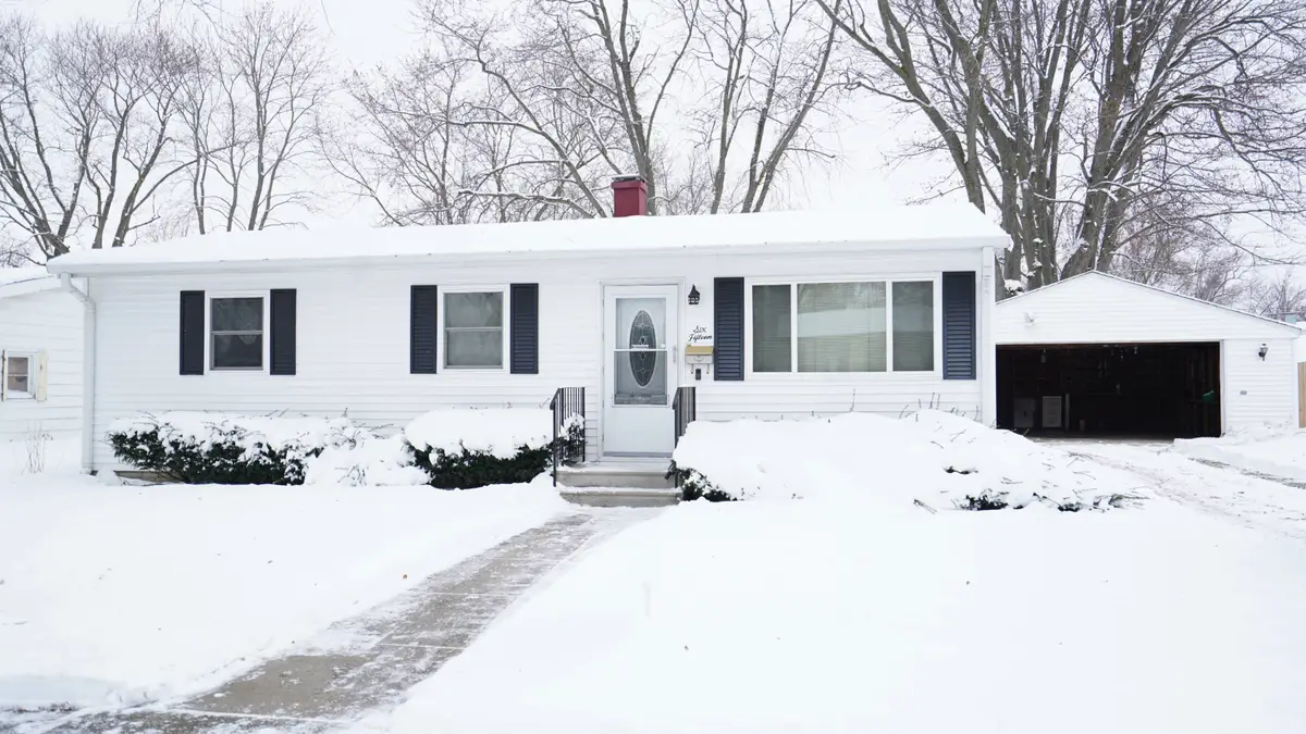 615 Best Avenue, Dekalb, IL 60115 - Image #1