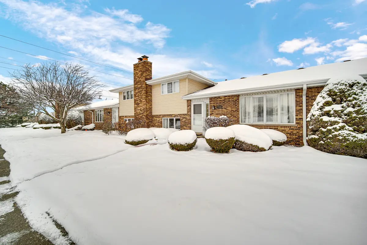 7332 W 155th Street, Orland Park, IL 60462 - Image #1