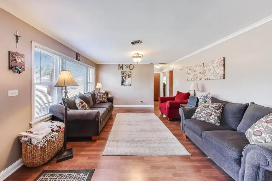 8760 N Oketo Avenue, Niles, IL 60714 - Image #3