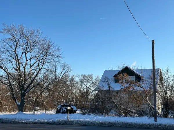 1939 E Touhy Avenue, Des Plaines, IL 60018