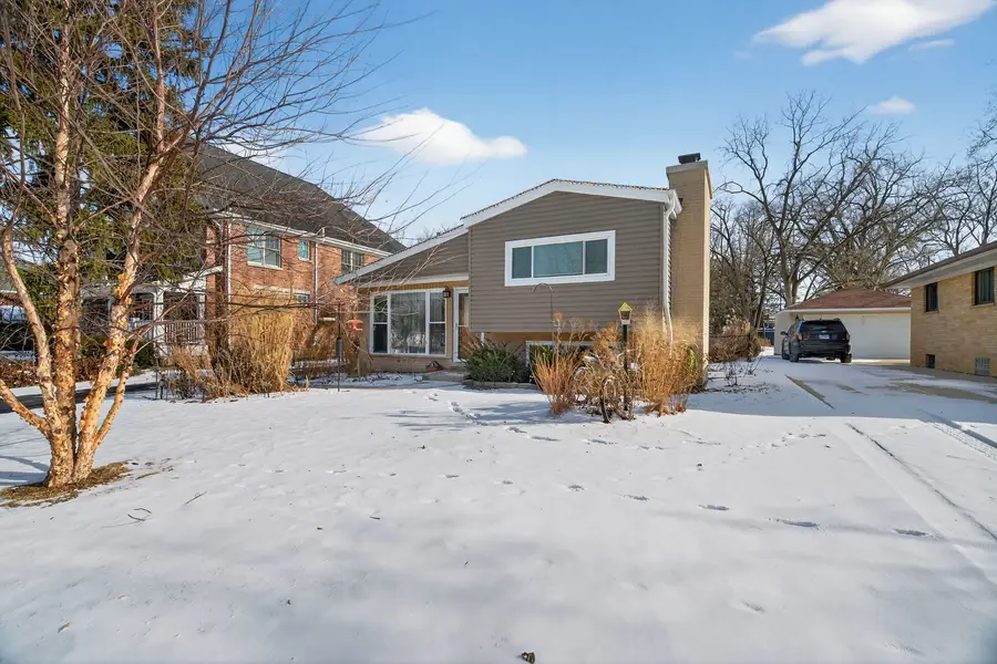405 S Fairfield Avenue, Lombard, IL 60148 - Image #2