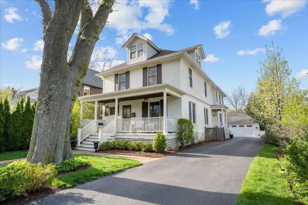 Address Withheld By Seller, Lake Forest, IL 60045