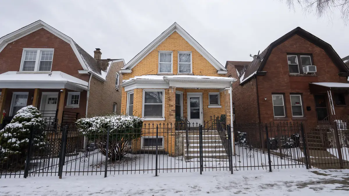 1224 N Harding Avenue, Chicago, IL 60651 - Image #1